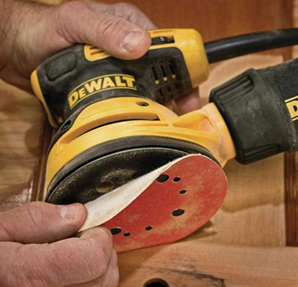 Szlifierka mimośrodowa DeWalt DWE6423