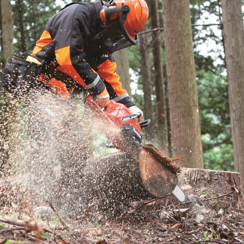 Pilarka łańcuchowa Makita UC030GE103