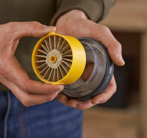 Odkurzacz pionowy Stanley Fatmax SFMCVS001D1