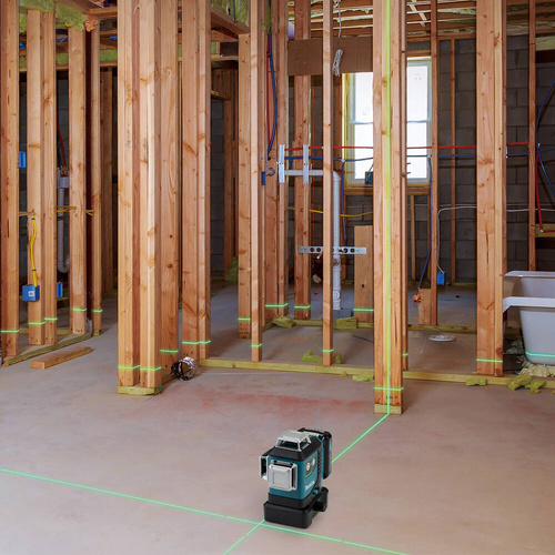 Akumulatorowy wieloliniowy laser krzyżowy SK700GD Makita (zielony)