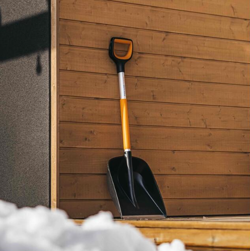 Łopata szufla samochodowa X-series Fiskars 1057393