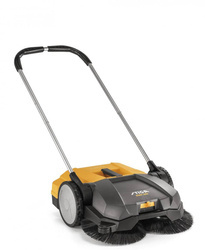 Zamiatarka ręczna Stiga SWP 355 o szerokości roboczej 55 cm