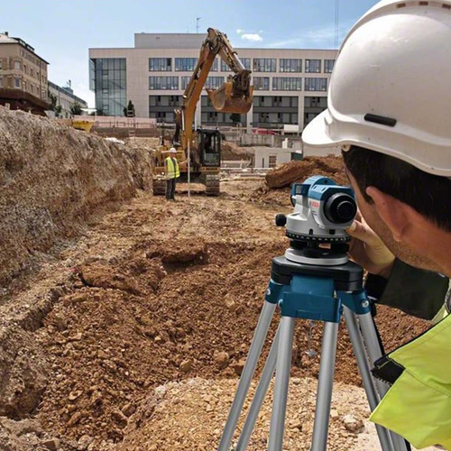 Niwelator optyczny Bosch GOL 32D