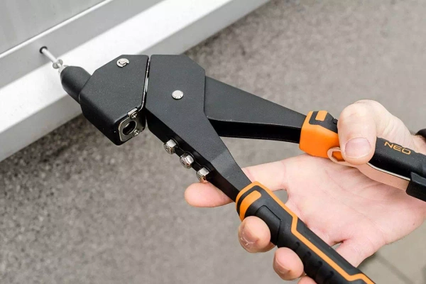 Nitownica ręczna do nitów stalowych i aluminiowych 2.4/3.2/4.0/4.8 mm NEO Tools 18-102-1