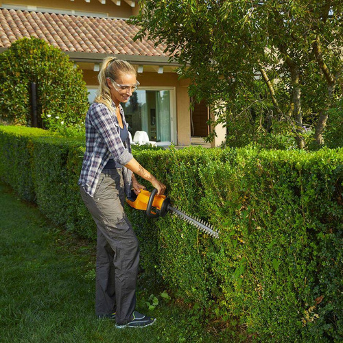 Nożyce do żywopłotu Stiga HT 100e 2.0 Ah