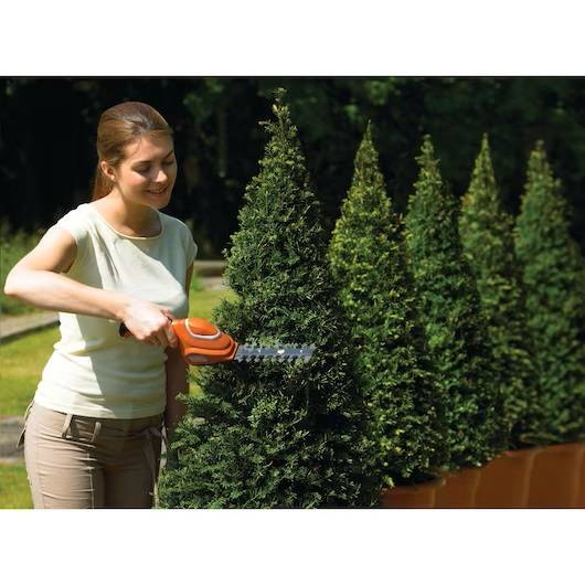 Nożyce do trawy Black&Decker GSL700