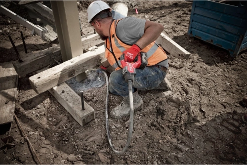 Wibrator do betonu Milwaukee M18 FCVN12-0