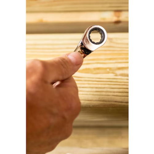 Klucz płasko-oczkowy z grzechotką Stanley