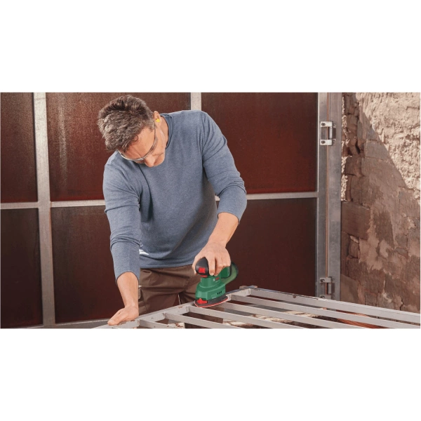 Szlifierka oscylacyjna UniversalSander 18V-10 Bosch 06033E3100