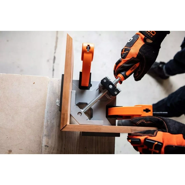 Ścisk narożnikowy NEO Tools 45-490