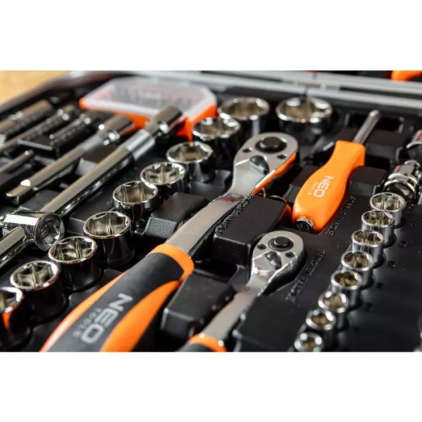 Zestaw narzędzi ręcznych Neo Tools 01-310