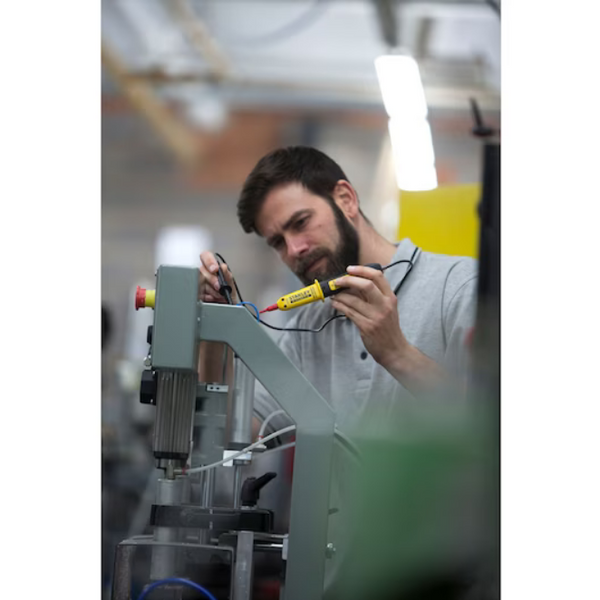 Tester napięcia Stanley Fatmax FMHT82566-0