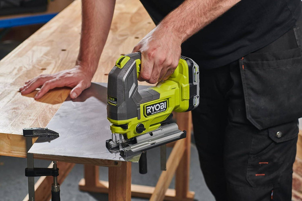 Wyrzynarka Ryobi RJS18BL-0