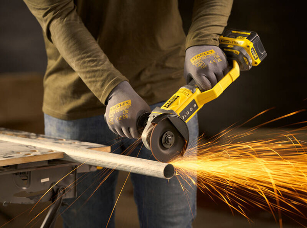 Szlifierka kątowa Stanley Fatmax SFMCG300B