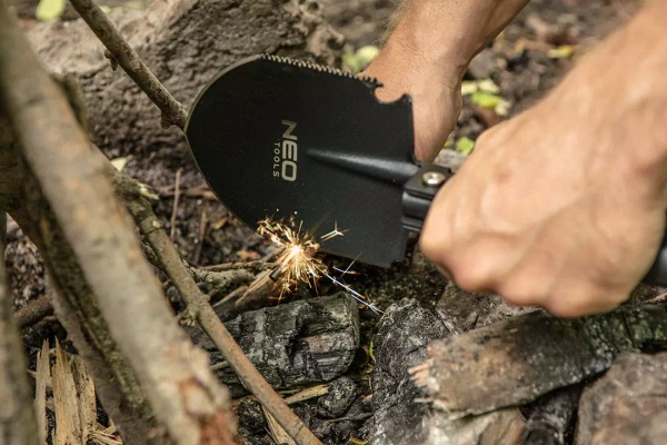 Saperka wielofunkcyjna 8 w 1 Neo Tools 63-122