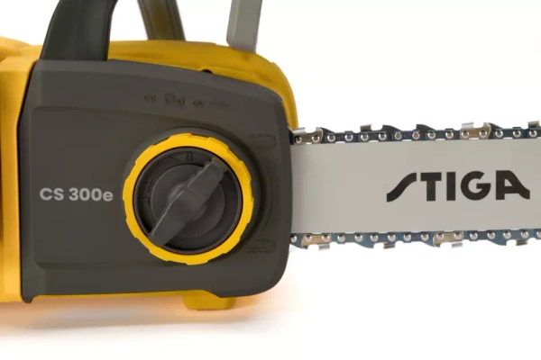 Pilarka łańcuchowa akumulatorowa Stiga CS 300e zestaw