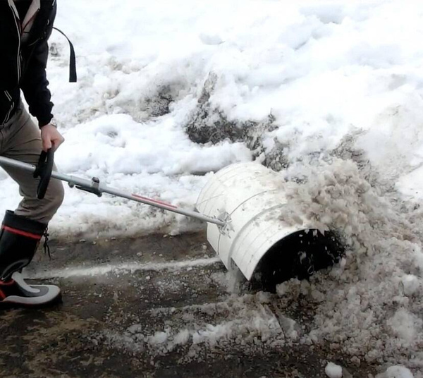 Zamiatarka / odśnieżarka Makita DUX18Z + SW400MP