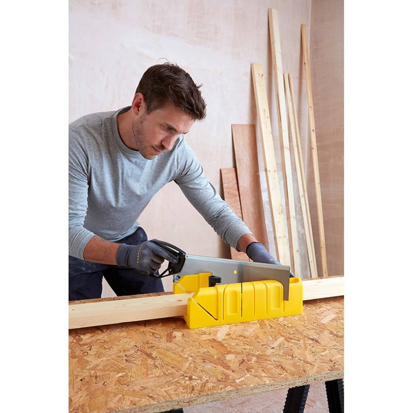 Skrzynka uciosowa Stanley 1-20-600