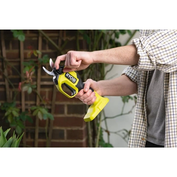 Sekator akumulatorowy Ryobi RY18SCXA-0 (5133005025)