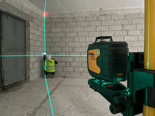 Laser budowlany 4-płaszczyznowy niebieski CL4D-B Nivel System