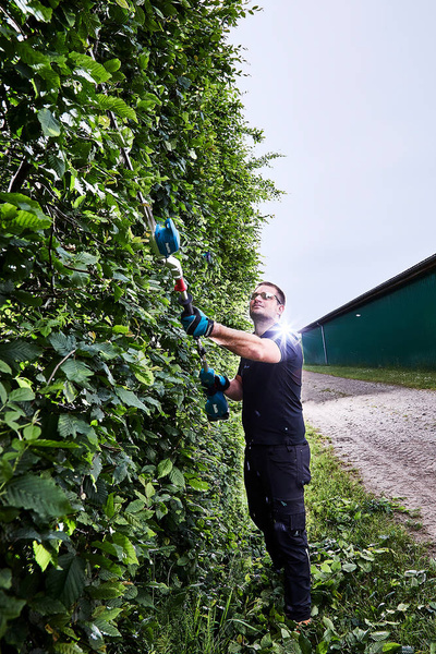 Nożyce do żywopłotu na wysięgniku Makita DUN500WZ