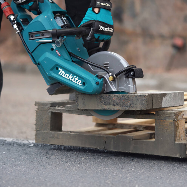 Przecinarka do betonu Makita CE003GZ02