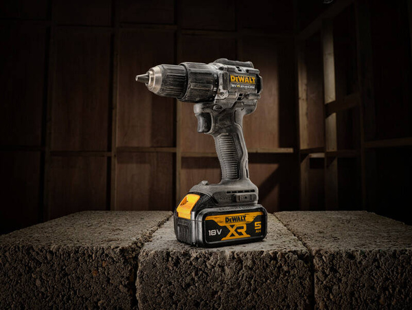 Wiertarko-wkrętarka Dewalt DCD100P2T