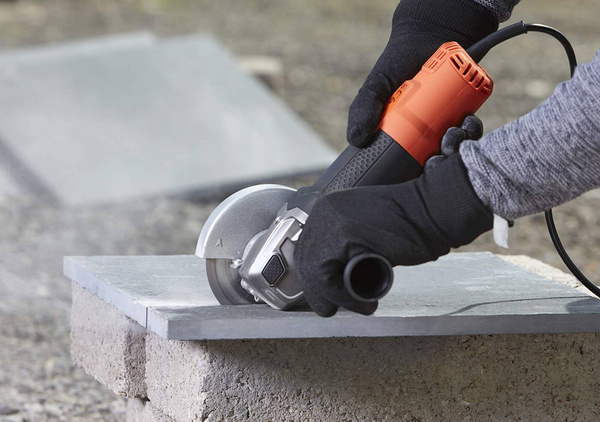 Szlifierka kątowa Black Decker BEG220K-QS