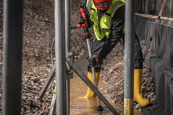 Pompa wody Milwaukee M12 BSWP-0