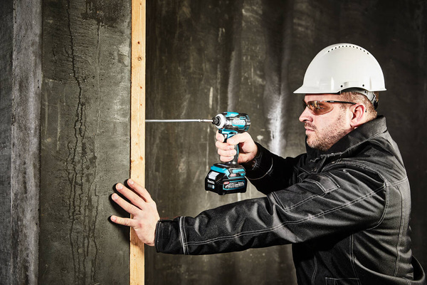 Zakrętarka Makita TD001GZ02