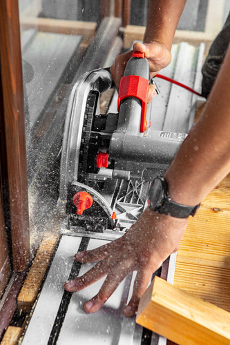 Zagłębiarka Graphite 58G495 z zestawem szyn prowadzących