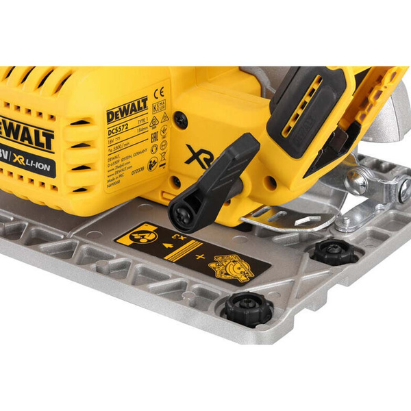 Pilarka tarczowa DeWALT DCS572P2