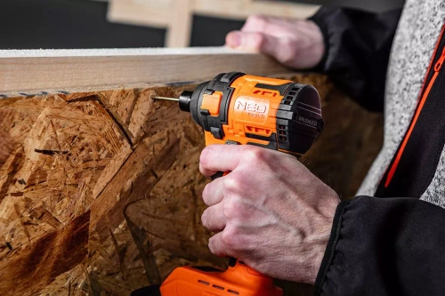 Zakrętarka udarowa Neo Tools 04-612