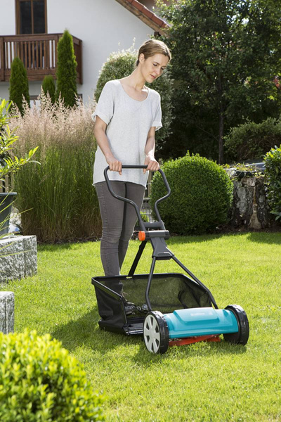 Kosiarka ręczna Gardena 04027-20