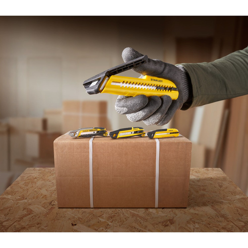 Nóż introligatorski 18 mm Stanley STHT10489-0