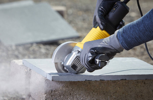 Szlifierka kątowa Stanley FMEG220K-QS