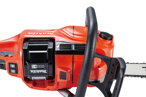 Pilarka łańcuchowa Makita UC030GE103