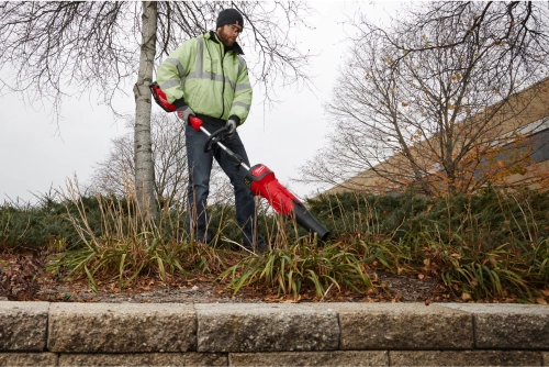 Dmuchawa Milwaukee M18 M18 FOPH-BA przystawka QUIK-LOK