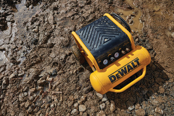 Kompresor bezolejowy Dewalt DPC17PS-QS