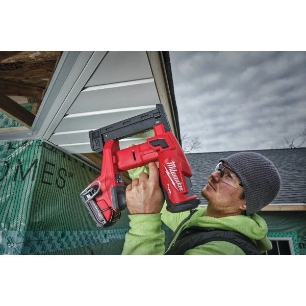 Zszywacz Milwaukee M18 FNCS18GS-202X