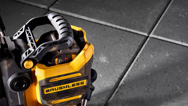 Wiertarka magnetyczna DeWALT DCD1623N