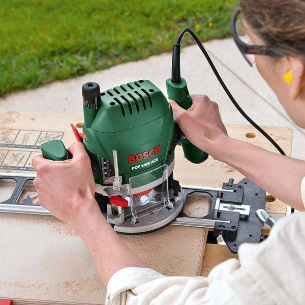 Frezarka górnowrzecionowa Bosch POF 1400 ACE 060326C820