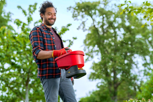 Siewnik na baterie Wolf Garten WE-B