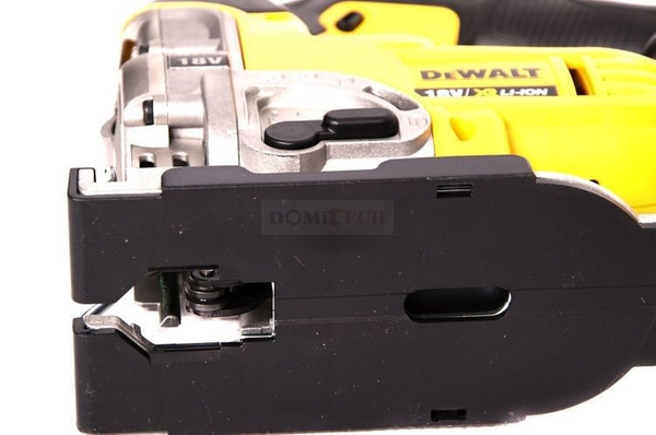 Wyrzynarka Dewalt DCS331M2