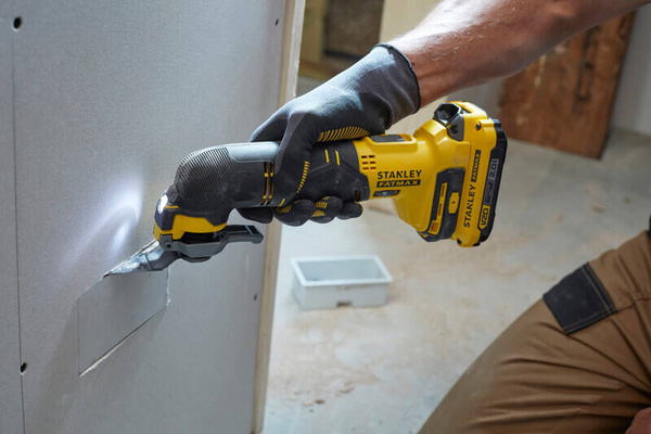 Narzędzie wielofunkcyjne Stanley Fatmax SFMCE500B