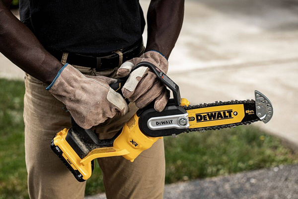Mini piła łańcuchowa Dewalt DCMPS520N