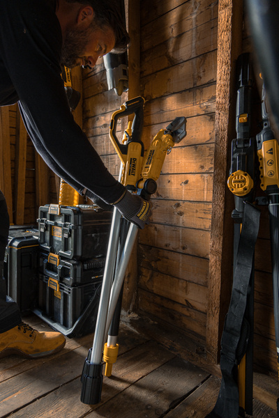 Sekator akumulatorowy teleskopowy Dewalt DCMPP569N