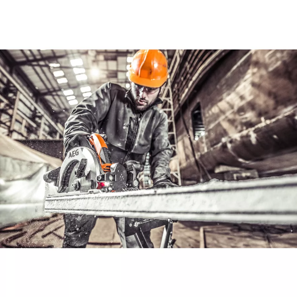 Akumulatorowa pilarka tarczowa 165 mm BKS18-0 AEG