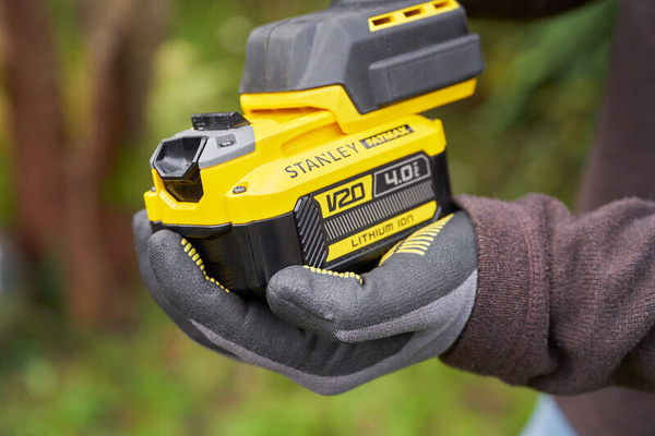 Sekator akumulatorowy Stanley Fatmax SFMCPP32B