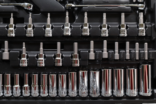 Zestaw kluczy metrycznych i calowych Dewalt DWMT81535-1